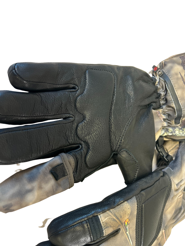 Battery-operated Heated Camo Hunting Gloves