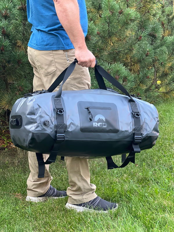 70 liter fully waterproof duffel as carry style